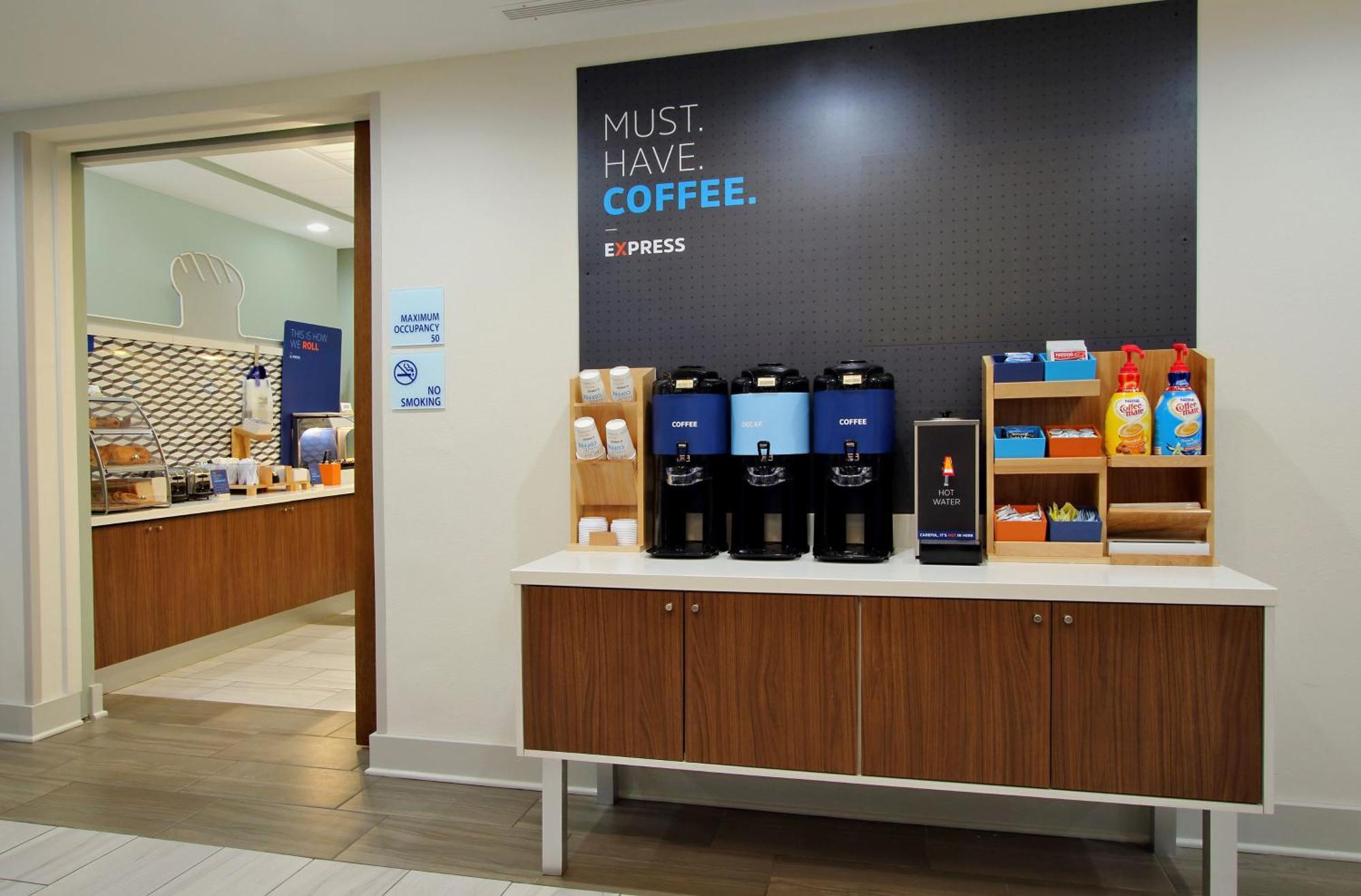 Holiday Inn Express & Suites Oakland - Airport By Ihg Kültér fotó