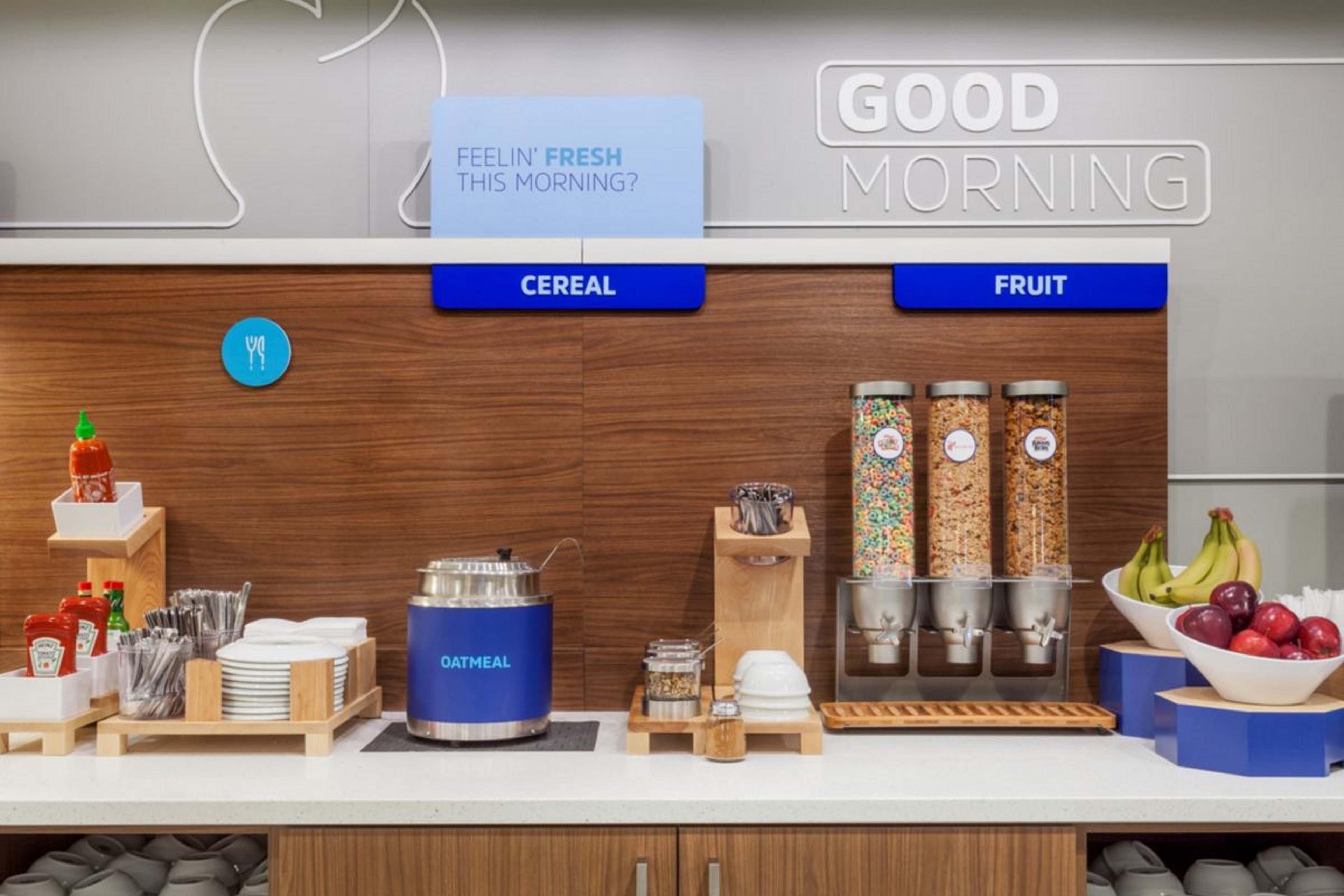 Holiday Inn Express & Suites Oakland - Airport By Ihg Kültér fotó