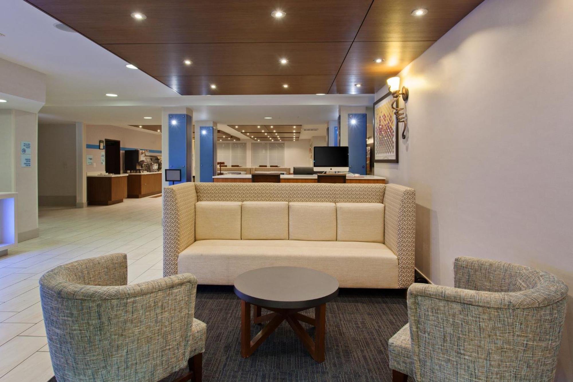 Holiday Inn Express & Suites Oakland - Airport By Ihg Kültér fotó