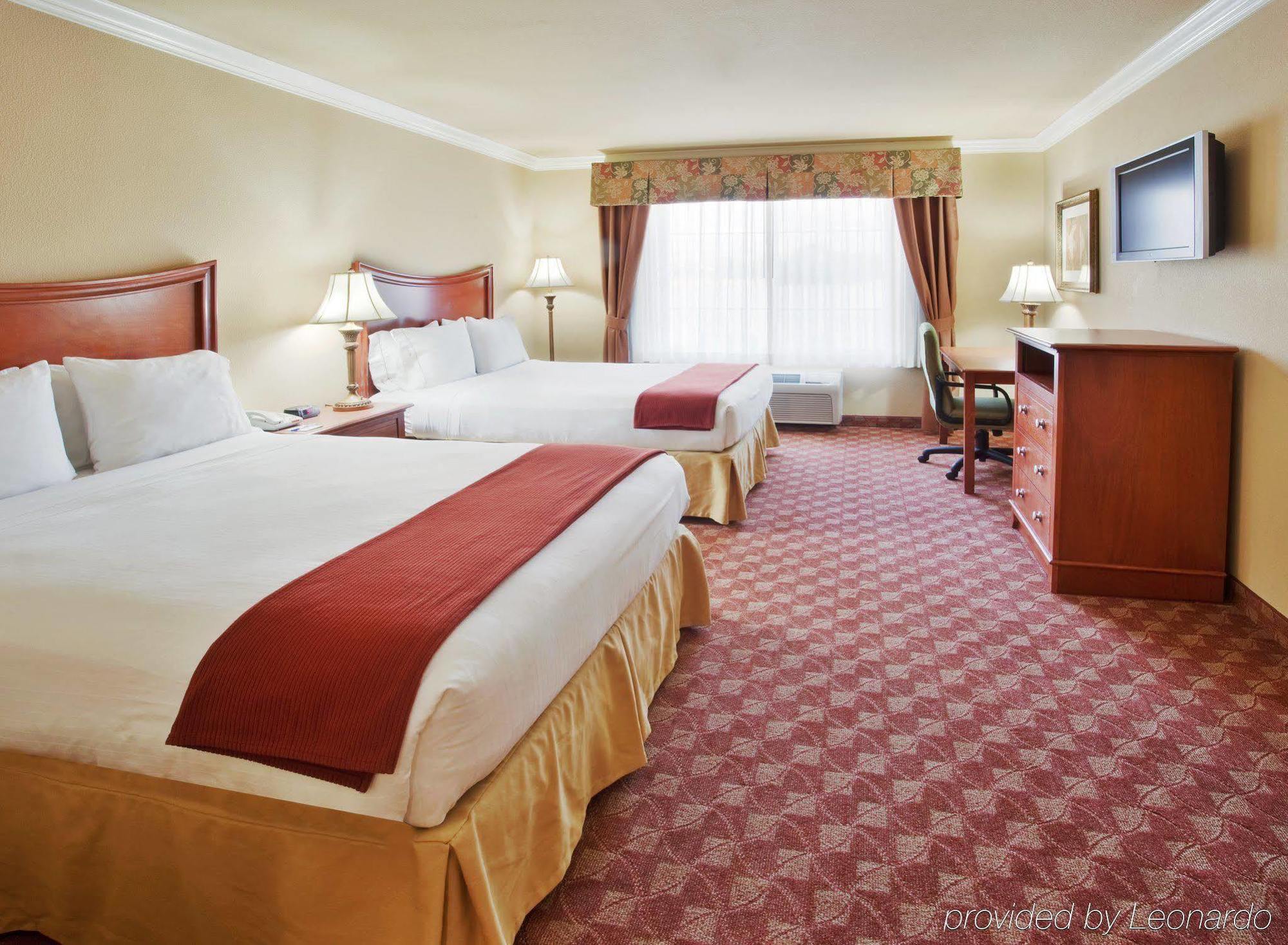 Holiday Inn Express & Suites Oakland - Airport By Ihg Szoba fotó