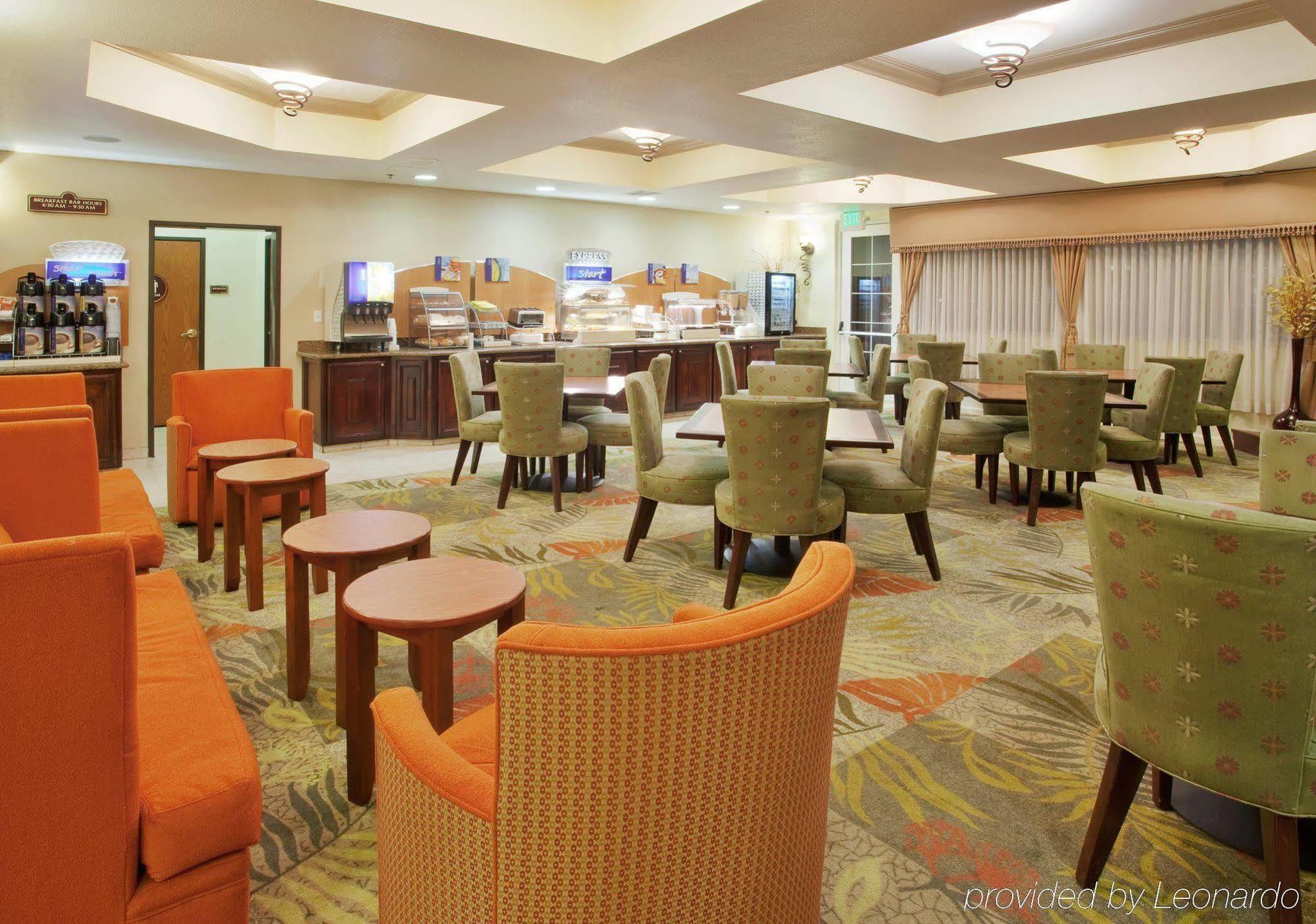Holiday Inn Express & Suites Oakland - Airport By Ihg Kültér fotó